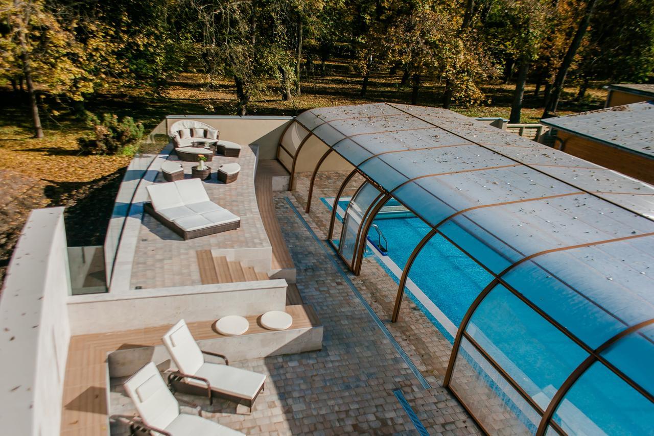Fonix Wellness Resort Csitár Exterior foto